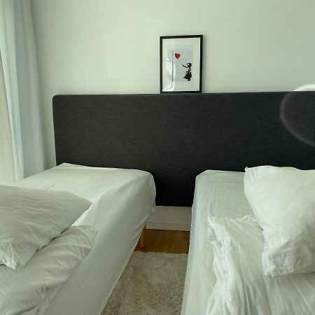 Exclusive 2 Level Etage Next To Arlanda-City Metro Stockholm Exterior foto