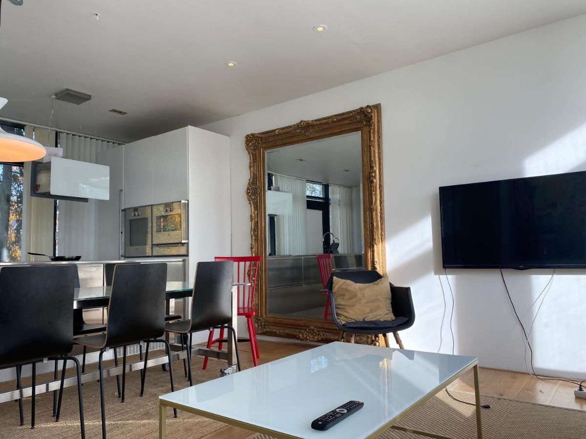 Exclusive 2 Level Etage Next To Arlanda-City Metro Stockholm Exterior foto