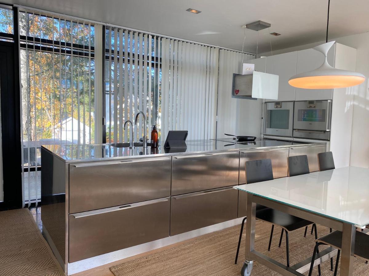 Exclusive 2 Level Etage Next To Arlanda-City Metro Stockholm Exterior foto