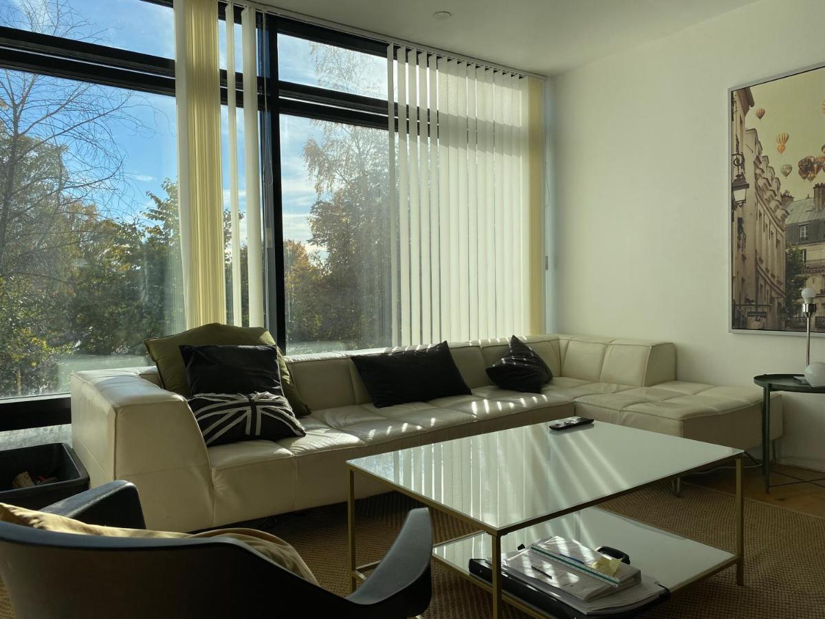Exclusive 2 Level Etage Next To Arlanda-City Metro Stockholm Exterior foto